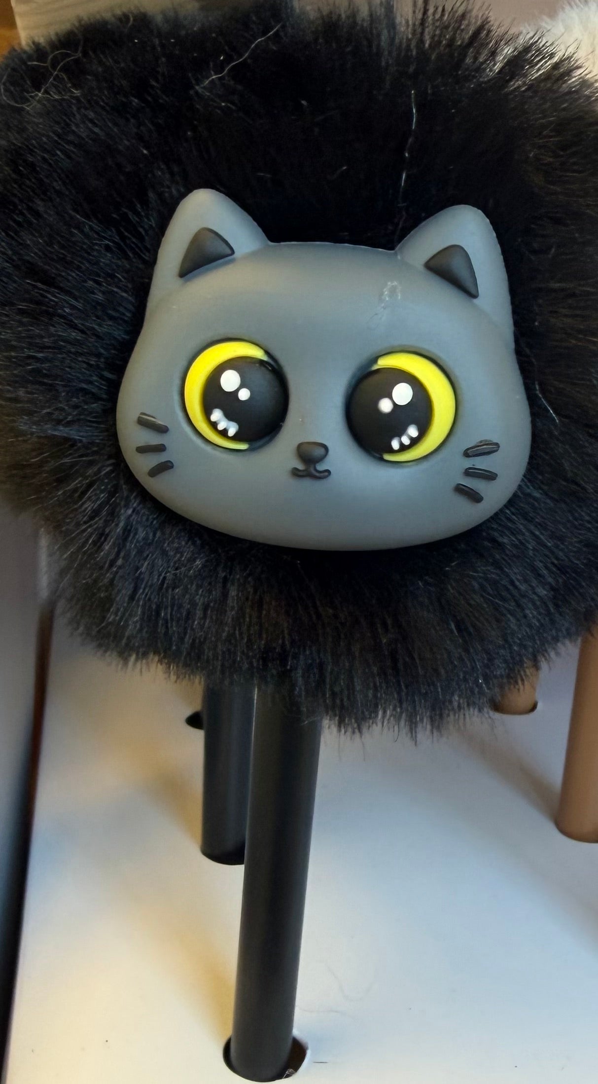 Fluffig gelpenna - katt, finns i 4 varianter