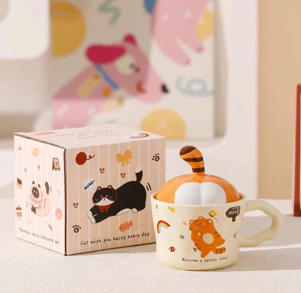 Kopp med lock med kattmotiv i keramik