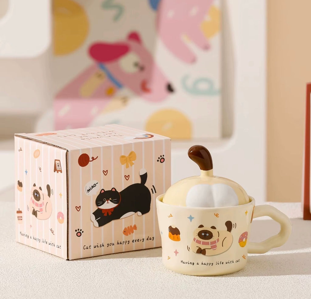 Kopp med lock med kattmotiv i keramik