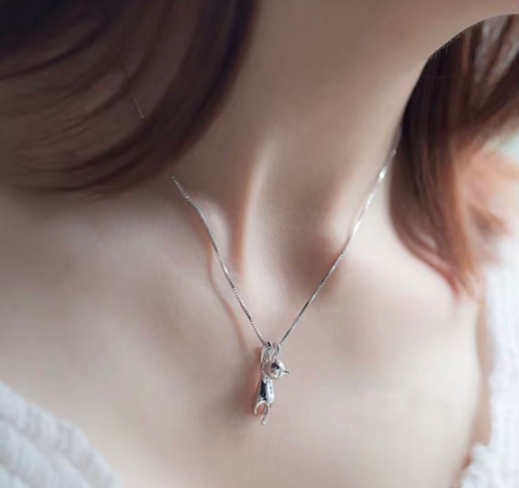 Halsbandshänge- hängande katt i S925 Sterling silver