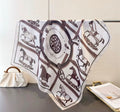 Scarves-SvartVita hästar