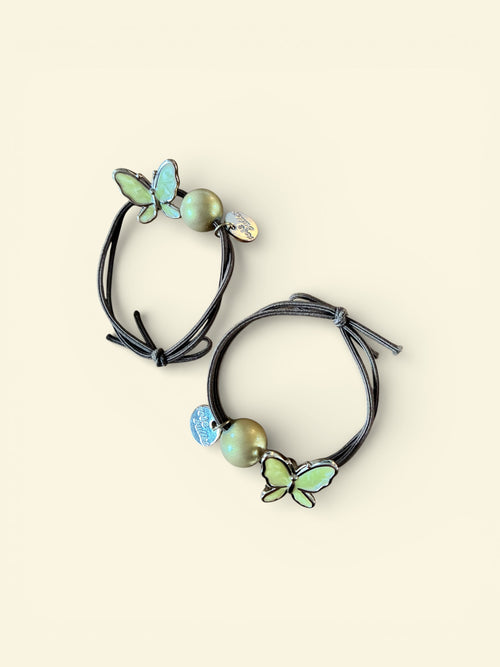 Armband med fjäril