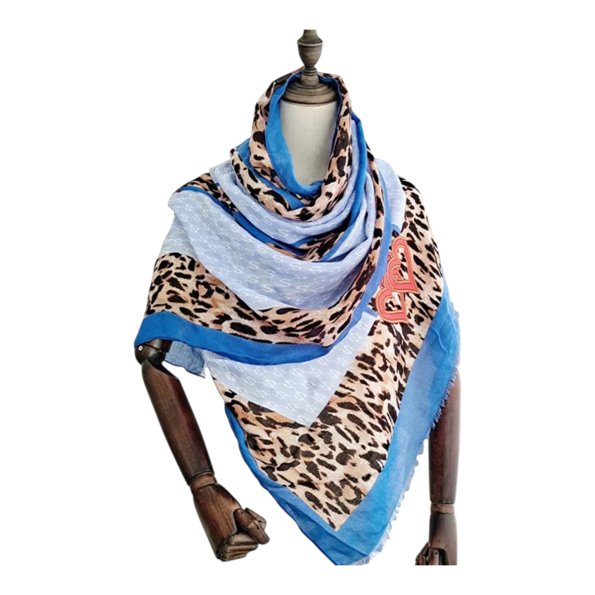 Scarf i blå toner med djurmönster