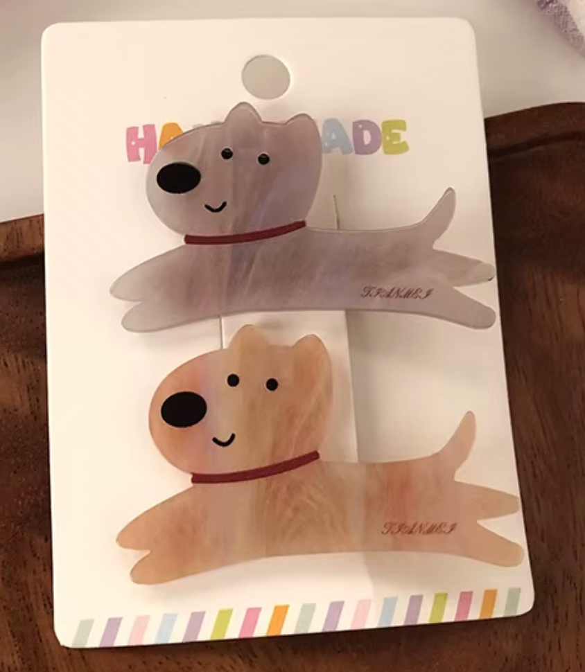 Hårklämmor-hundar med halsband
