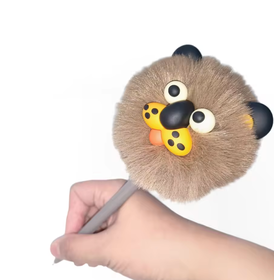 Fluffig gelpenna - lejon, finns i 4 varianter