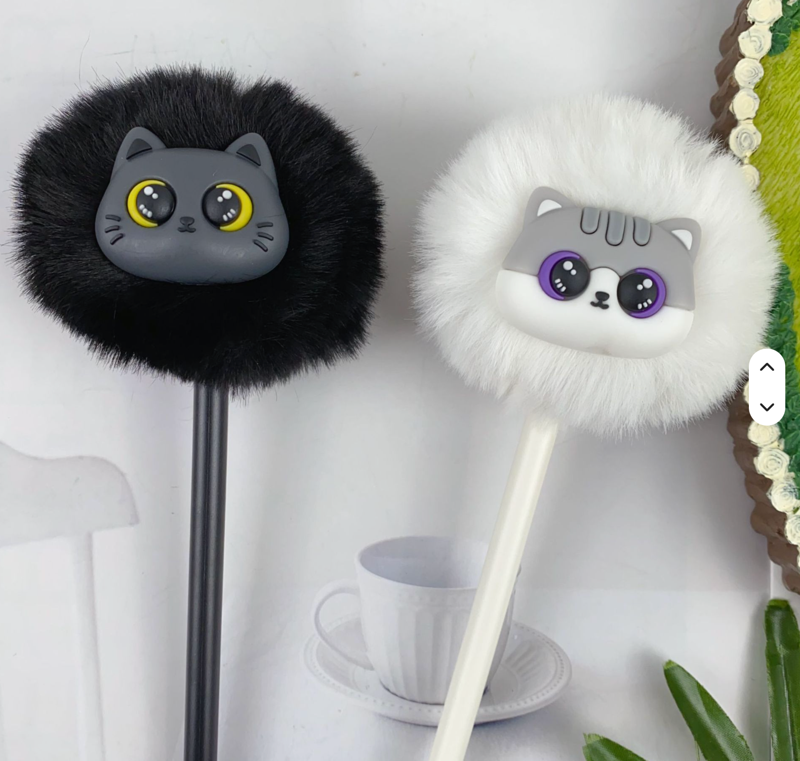 Fluffig gelpenna - katt, finns i 4 varianter