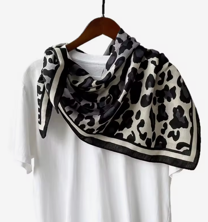 Scarves-Leopard
