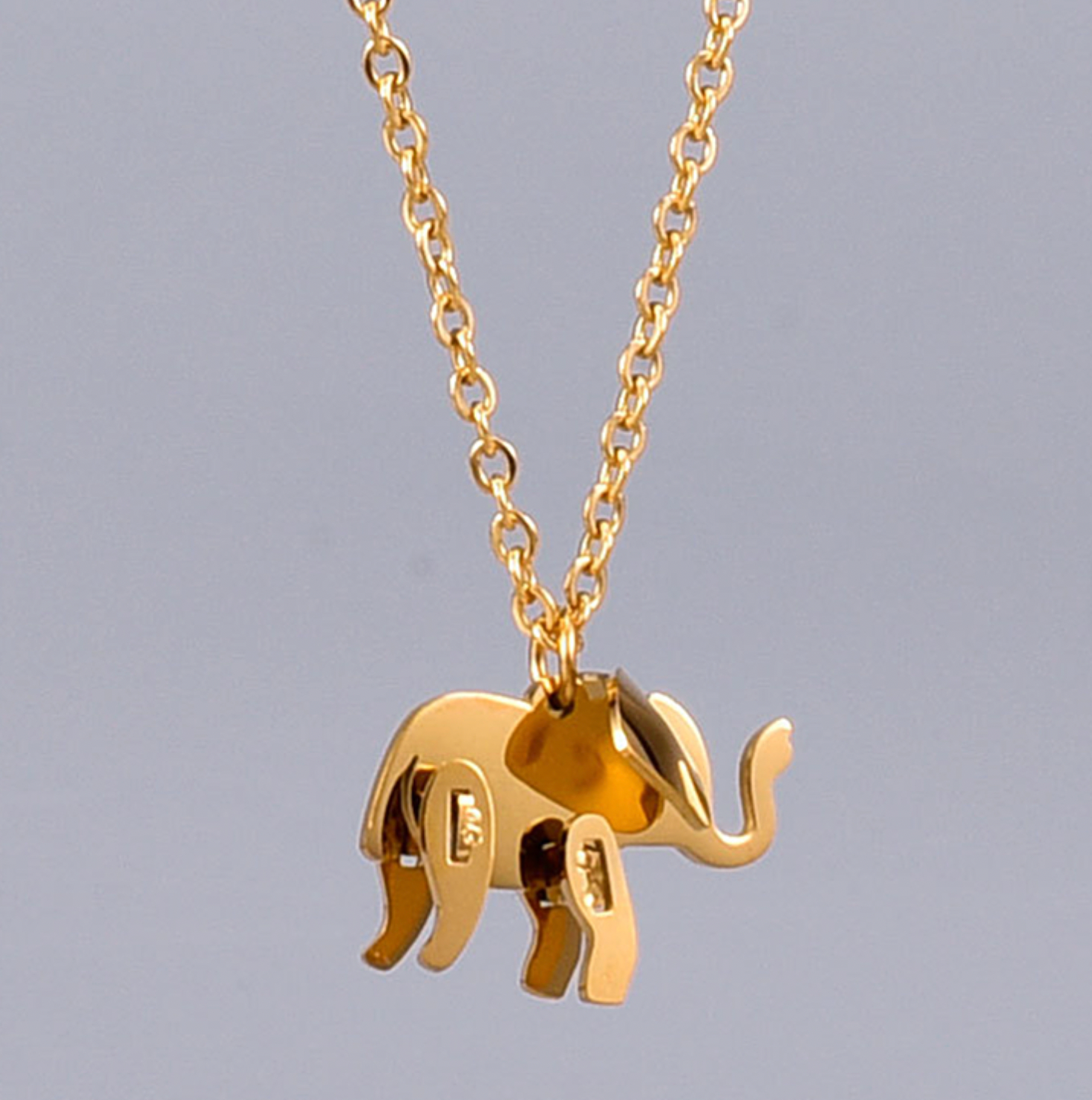 Halsband- Lyckoelefant, finns i silver och i guld