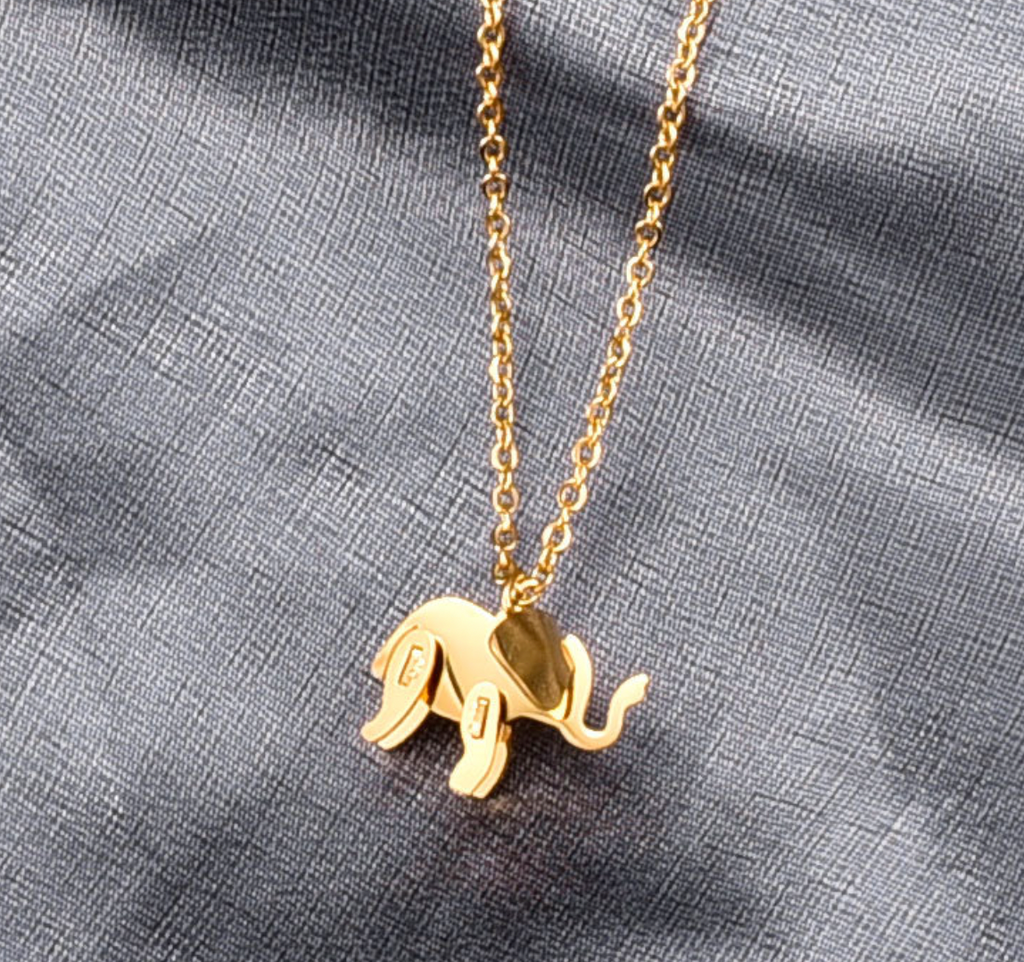 Halsband- Lyckoelefant, finns i silver och i guld